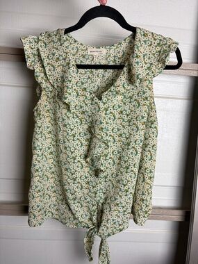 Monteau Green Floral Ruffle Tie-Front Camisole